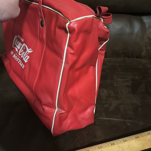 VNTG Drink Coca-Cola in Bottles Cooler - Picture 3 of 9